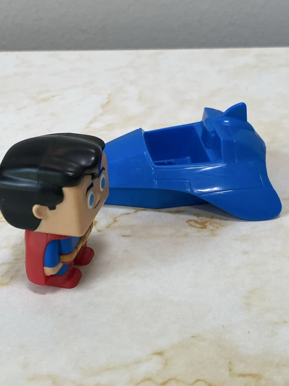 Wendy's Superman 2-in-1 Figure and Blue Vehicle Toy